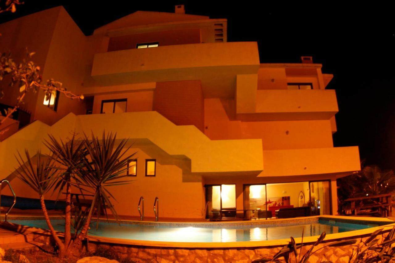 Algarve Surf Hostel - Lagos Luaran gambar