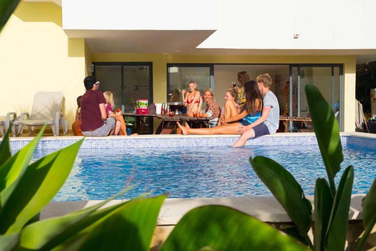 Algarve Surf Hostel - Lagos Luaran gambar