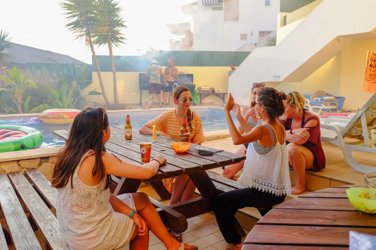 Algarve Surf Hostel - Lagos Luaran gambar