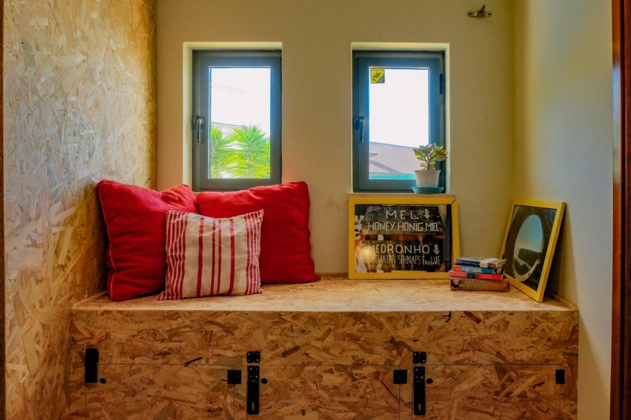 Algarve Surf Hostel - Lagos Luaran gambar