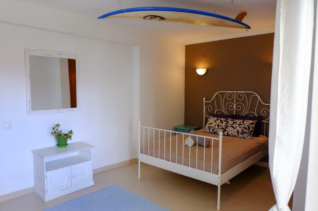 Algarve Surf Hostel - Lagos Luaran gambar